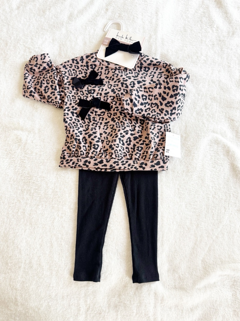 Nordstrom Nicole Miller Girls Leopard Print Sweatshirt Leggings Set 18 Mo